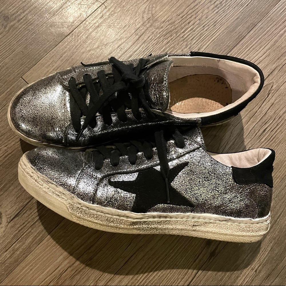 Crown Italy Vintage Sneaker - Women’s sz 37